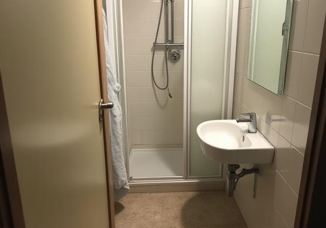 Before: Cramped, small ensuite in Surry Hills